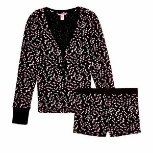 NWT! Pink Victoria Secret Valentines Day Pajama shirt set! ADORABLE!!!!